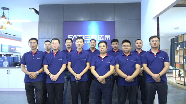 运营部合照_副本111111111.jpg